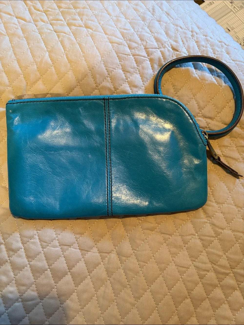 Hobo Sable wristlet